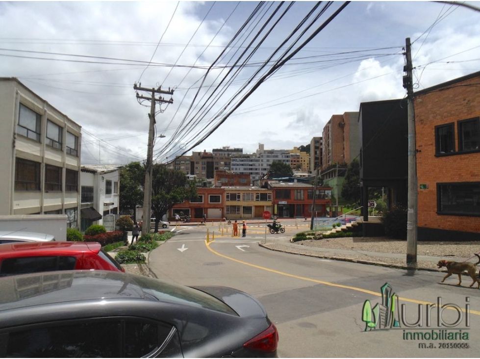 Casa en venta Cundinamarca Bogotá La Salle 230 m2 Habitaciones 6 Baños 4 Garajes 3 Precio $2200000000