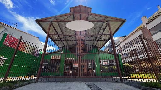 Local en arriendo Cundinamarca Bogotá Santa Barbara Central 420 m2 Habitaciones 0 Baños 3 Garajes 4 Precio $27000000