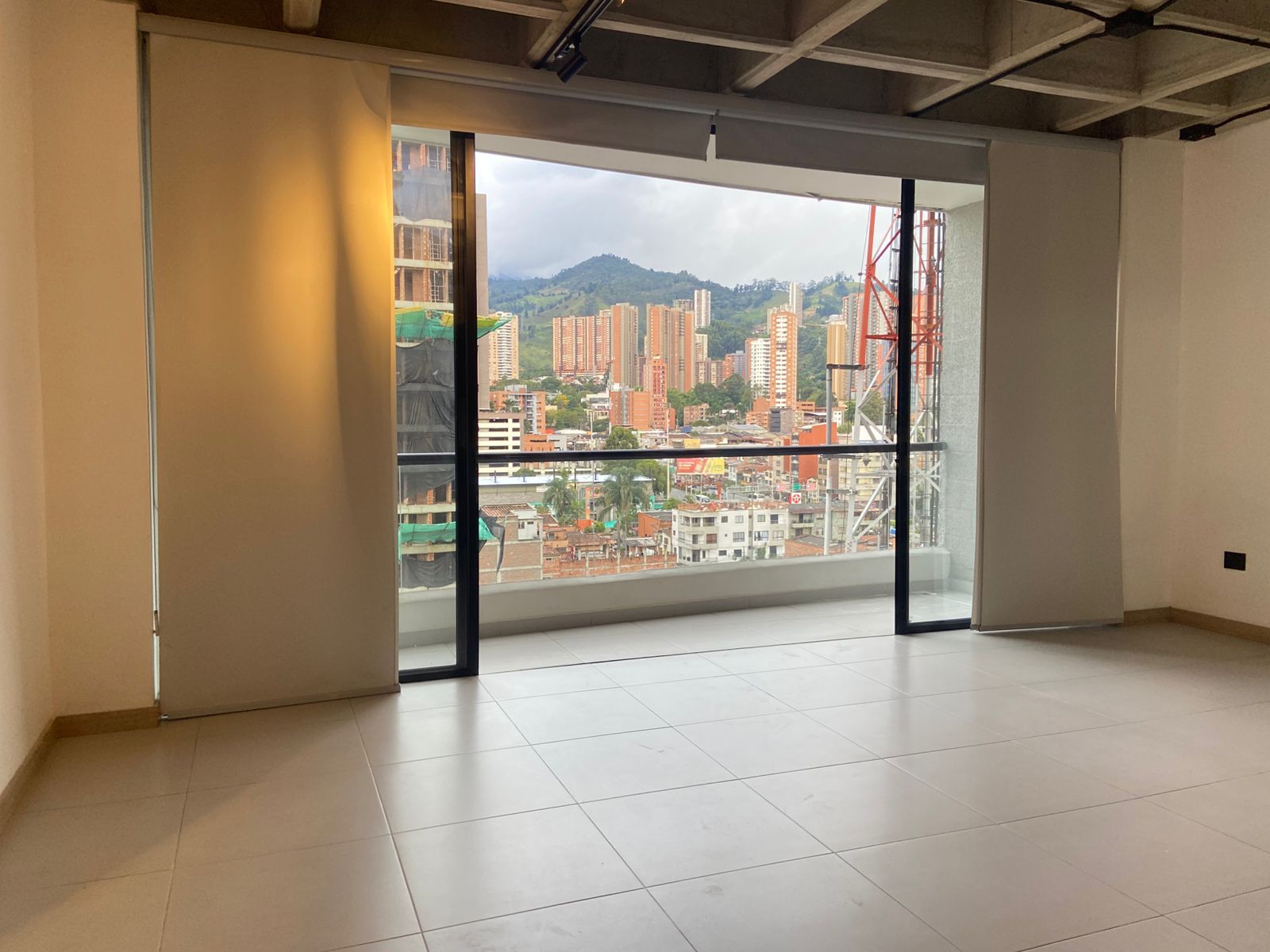 Apartamento en venta Antioquia Sabaneta Calle Larga 50 m2 Habitaciones 1 Baños 1 Garajes 1 Precio $325000000