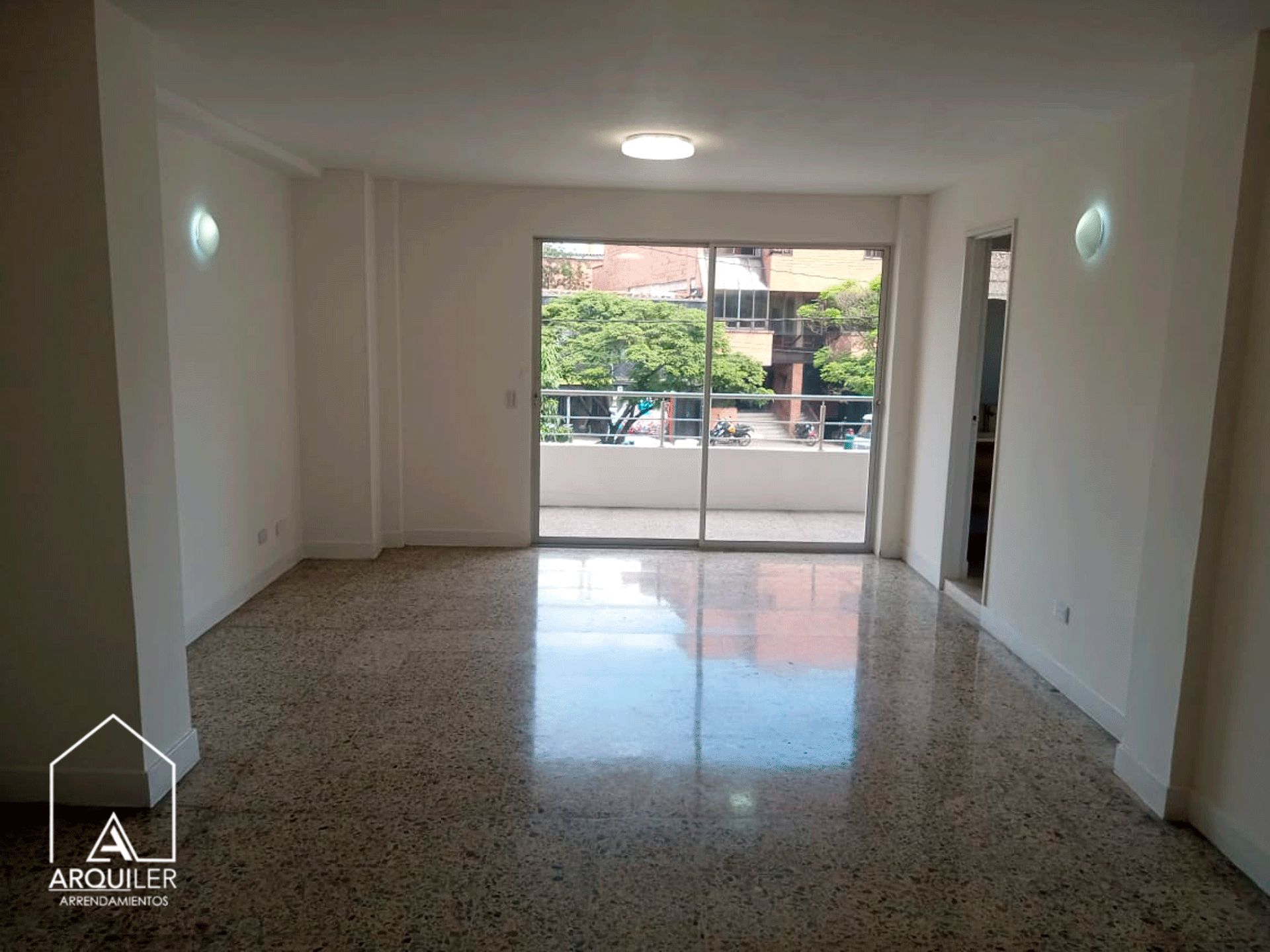 Casa en venta Antioquia Medellín Corazon De Jesus 137 m2 Habitaciones 4 Baños 3 Garajes 0 Precio $420000000