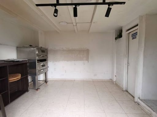Local en arriendo Antioquia Itagüí Ditaires 14 m2 Habitaciones 0 Baños 1 Garajes 0 Precio $1550000