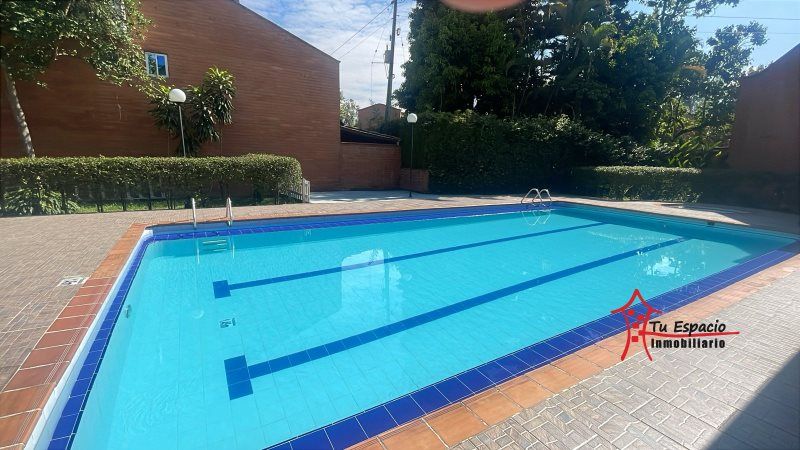 Casa en arriendo Antioquia Medellín La Mota 112 m2 Habitaciones 3 Baños 3 Garajes 0 Precio $3500000