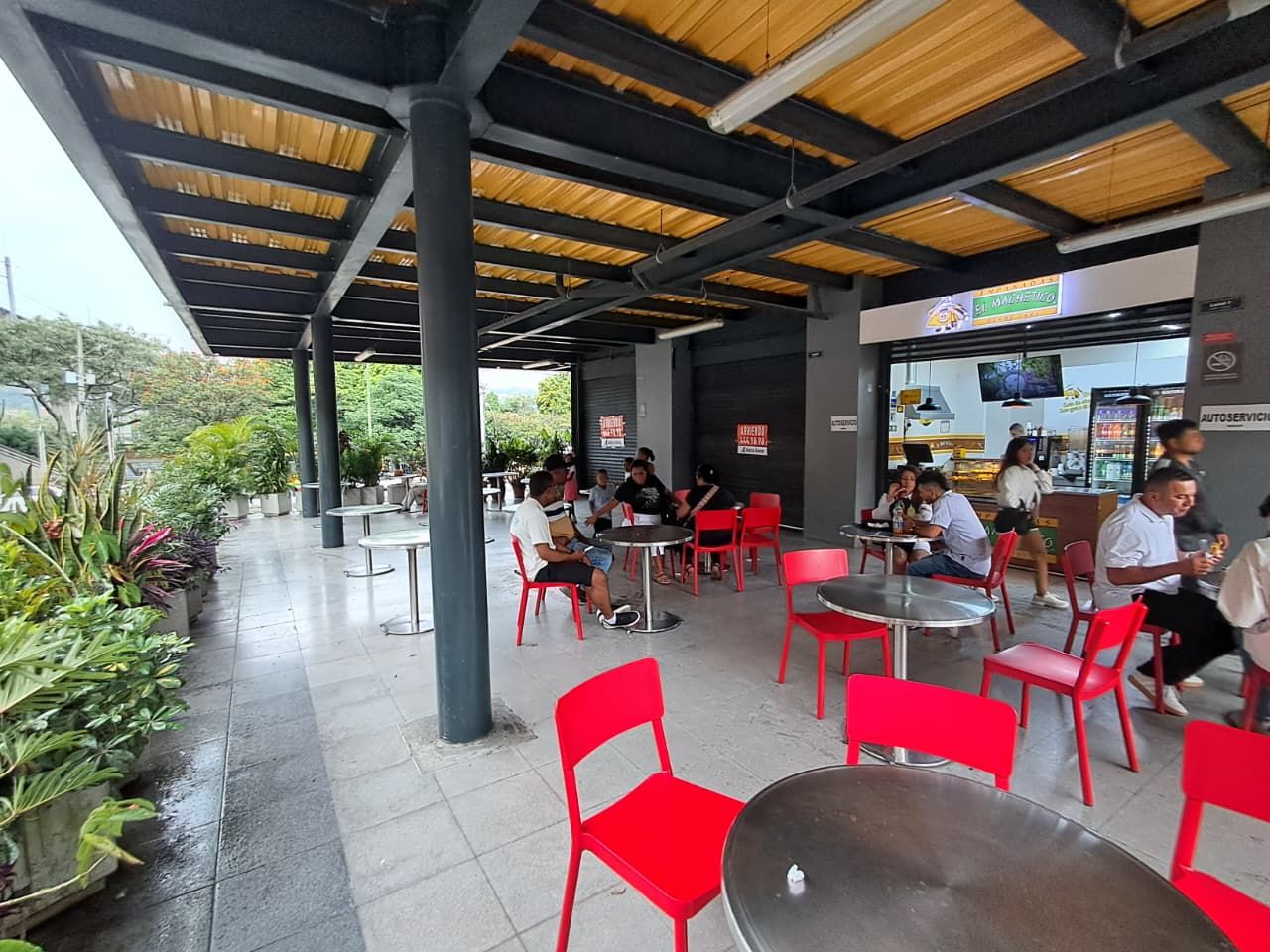 Local en arriendo Antioquia Medellín Moravia 17 m2 Habitaciones 0 Baños 0 Garajes 0 Precio $6250000