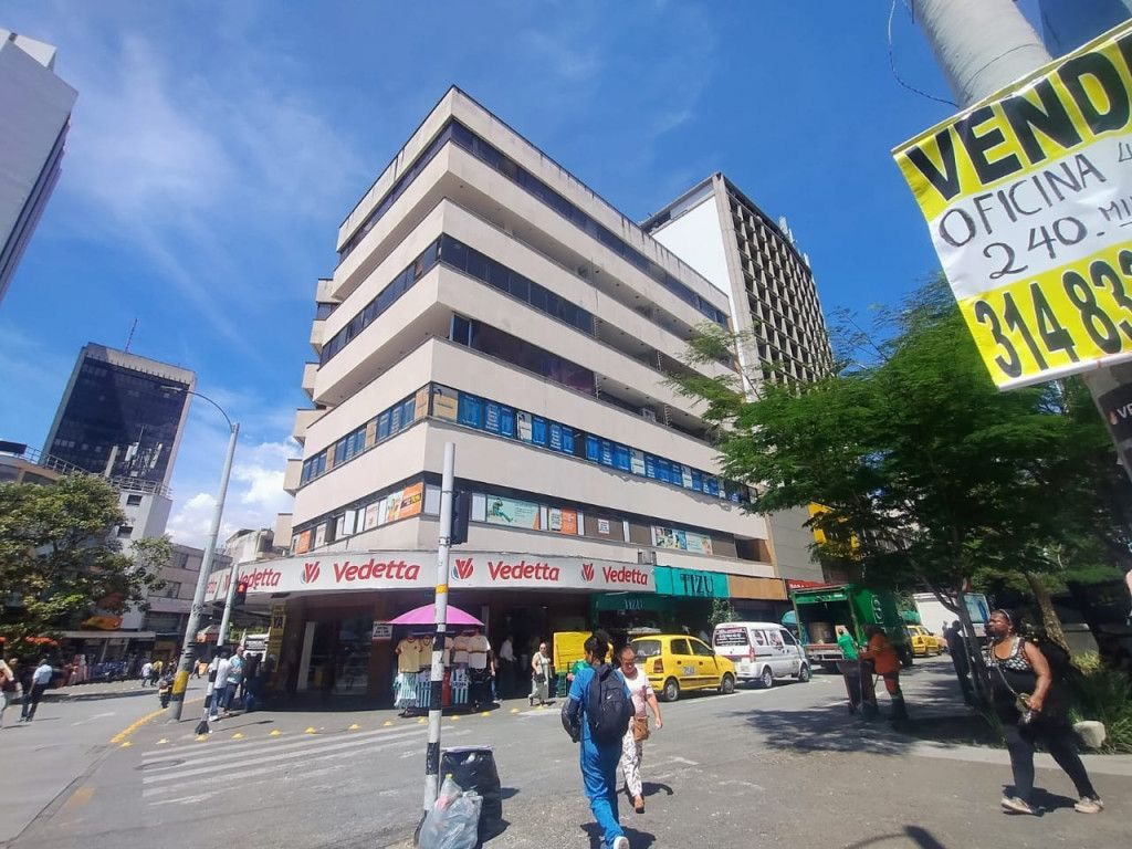 Oficina en arriendo Antioquia Medellín La Candelaria 115 m2 Habitaciones 0 Baños 0 Garajes 0 Precio $4800000