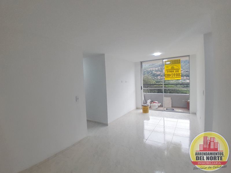 Apartamento en arriendo Antioquia Bello La Primavera 60 m2 Habitaciones 3 Baños 2 Garajes 0 Precio $1500000