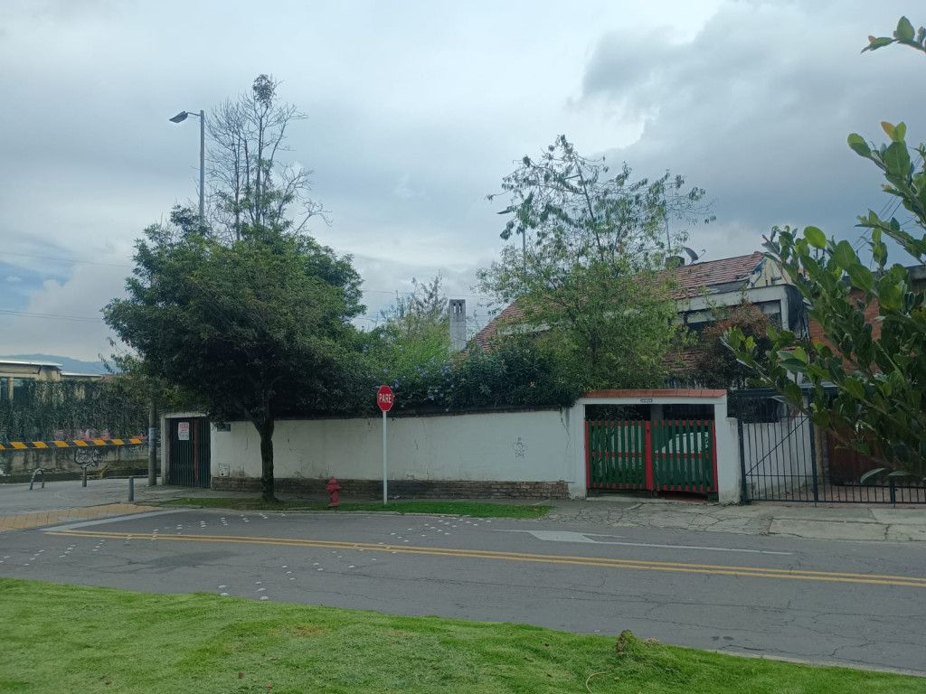 Lote en venta Cundinamarca Bogotá Niza Suba 237 m2 Habitaciones 0 Baños 0 Garajes 0 Precio $1100000000