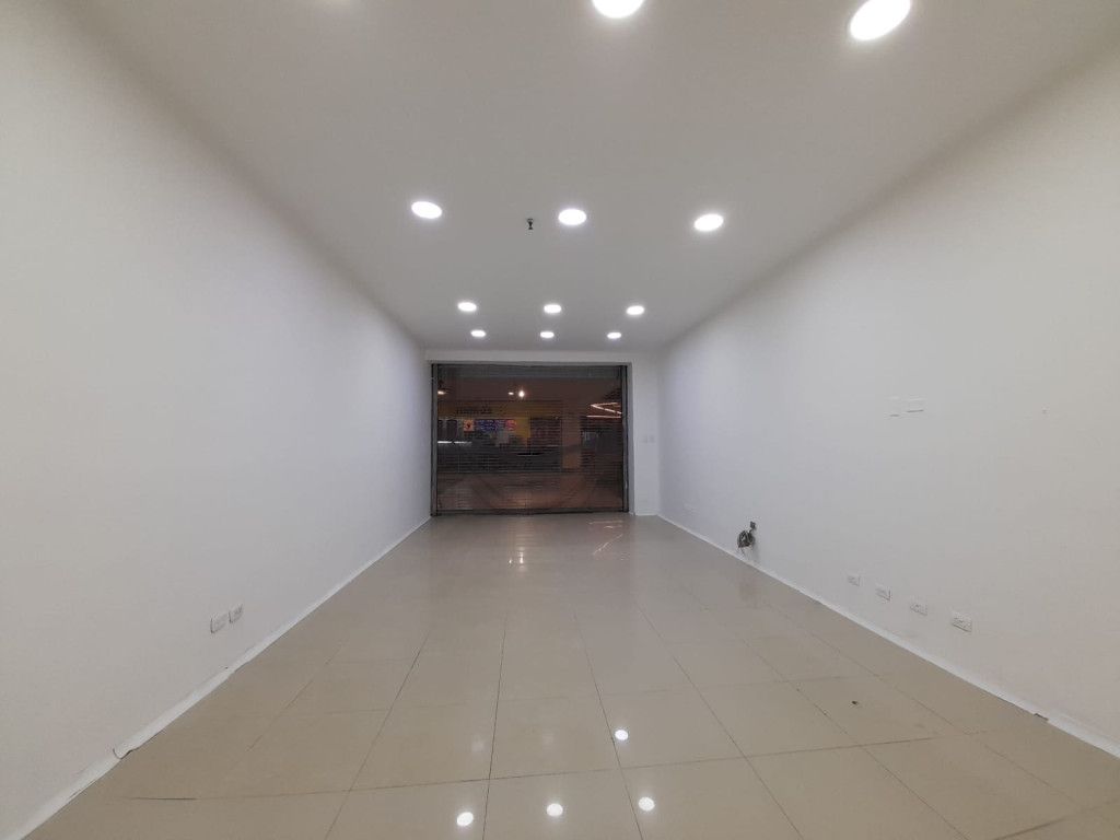 Local en venta Cundinamarca Chía Cr Santa Ana De Chia 40 m2 Habitaciones 0 Baños 0 Garajes 0 Precio $720000000