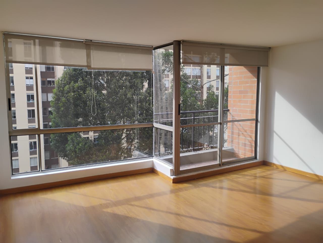 Apartamento en venta Cundinamarca Bogotá Cjr Torrecolina 81 m2 Habitaciones 3 Baños 2 Garajes 1 Precio $480000000