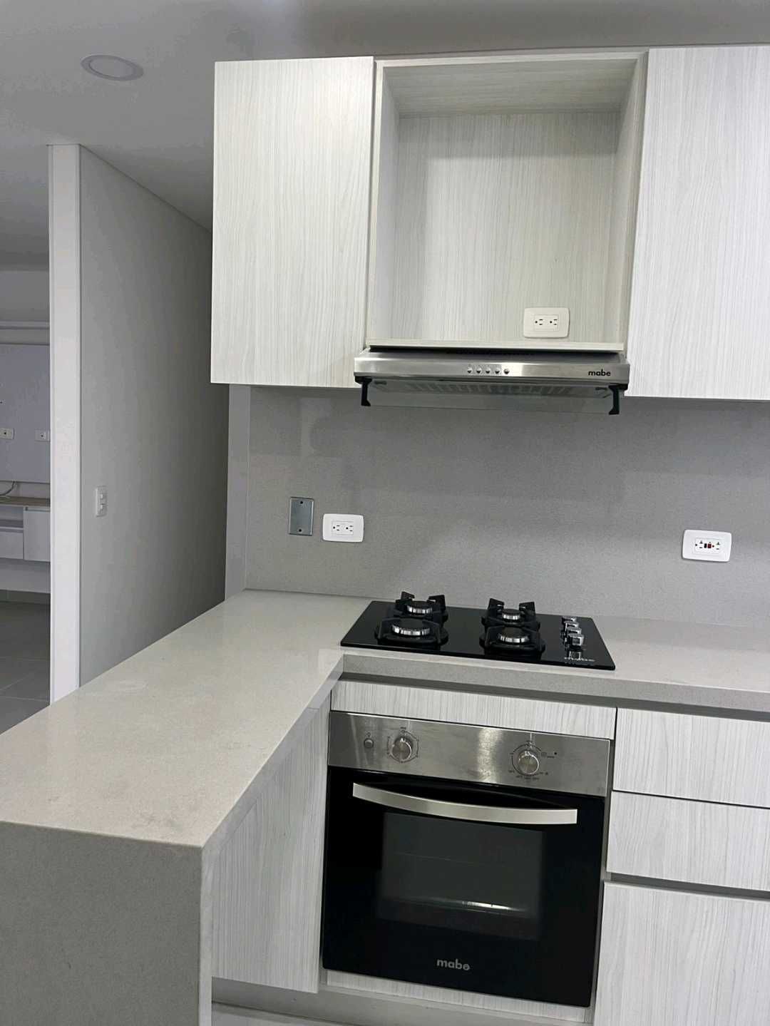 Apartamento en venta Valle Del Cauca Cali Sector Altos De Santa Isabel 86 m2 Habitaciones 2 Baños 3 Garajes 2 Precio $580000000