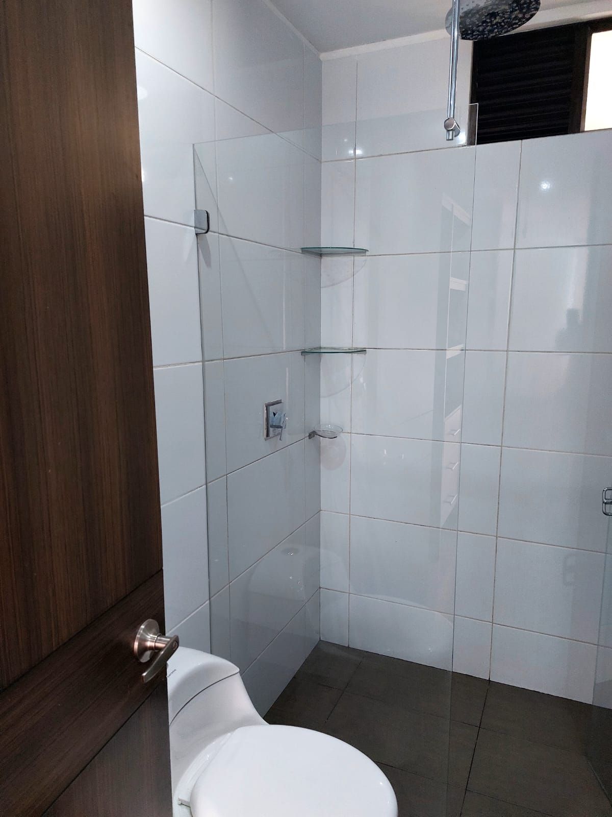 Apartamento en arriendo Cundinamarca Bogotá El Batan - Edif Batan 50 m2 Habitaciones 1 Baños 2 Garajes 1 Precio $2500000