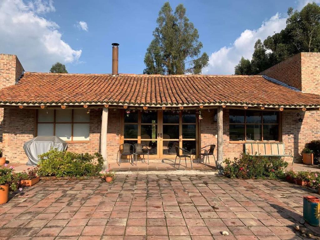 Casa en arriendo Cundinamarca Tabio Tabio 430 m2 Habitaciones 4 Baños 4 Garajes 2 Precio $6000000