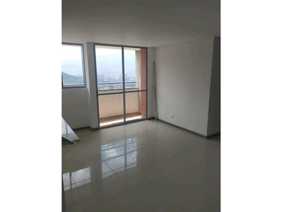 Apartamento en venta Antioquia Itagüí Zona Industrial 1 71 m2 Habitaciones 3 Baños 2 Garajes 1 Precio $470000000