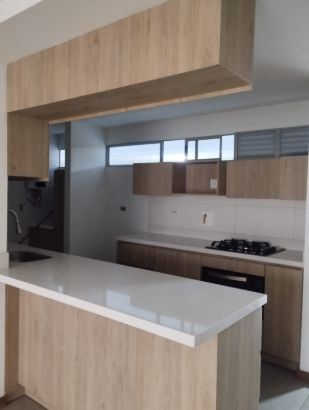 Apartamento en arriendo Antioquia Medellín La Pilarica 76 m2 Habitaciones 2 Baños 2 Garajes 1 Precio $2600000