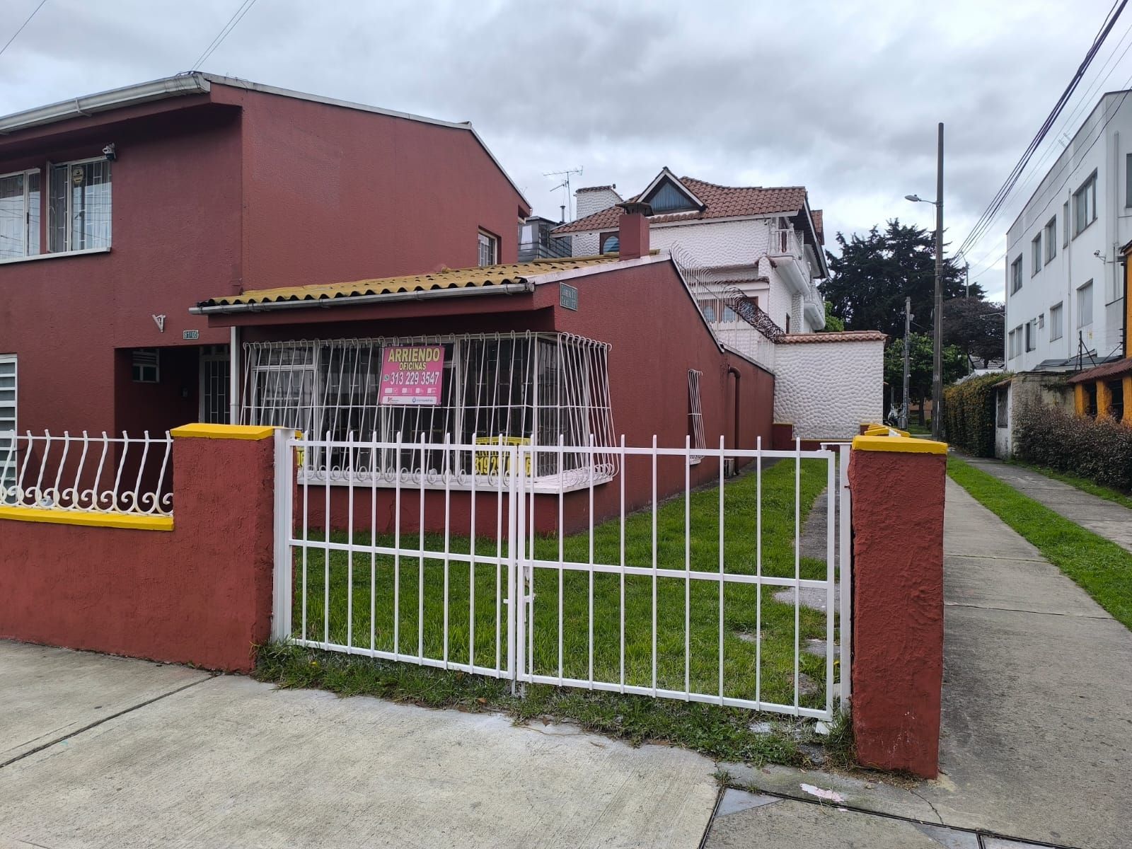 Oficina en arriendo Cundinamarca Bogotá Modelia Occidental 55 m2 Habitaciones 0 Baños 1 Garajes 0 Precio $2100000