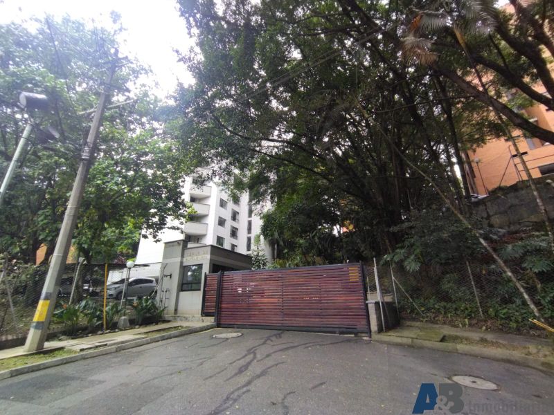 Apartamento en arriendo Antioquia Medellín Santa Maria De Los Angeles 80 m2 Habitaciones 2 Baños 2 Garajes 1 Precio $3500000