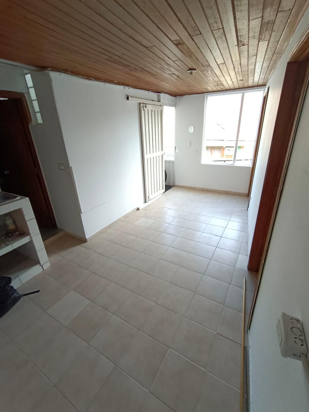 Apartamento en arriendo Cundinamarca Bogotá El Vervenal 50 m2 Habitaciones 1 Baños 1 Garajes 0 Precio $850000