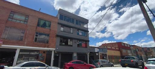 Oficina en arriendo Cundinamarca Bogotá Colombia 135 m2 Habitaciones 0 Baños 3 Garajes 0 Precio $3000000