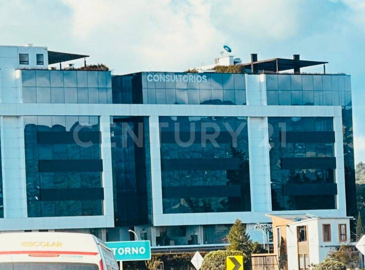 Consultorio en venta Cundinamarca Cajicá Cr Las Huertas De Cajica Club Residencial 56 m2 Habitaciones 0 Baños 1 Garajes 1 Precio $560000000