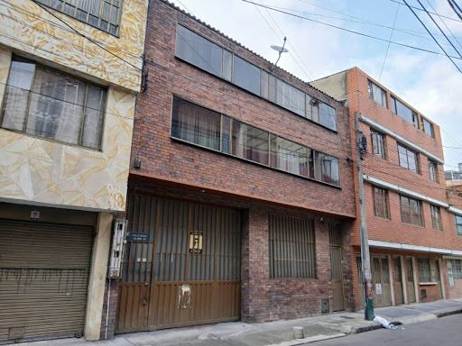 Bodega en arriendo Cundinamarca Bogotá Julio Flórez 122 m2 Habitaciones 0 Baños 2 Garajes 0 Precio $4500000