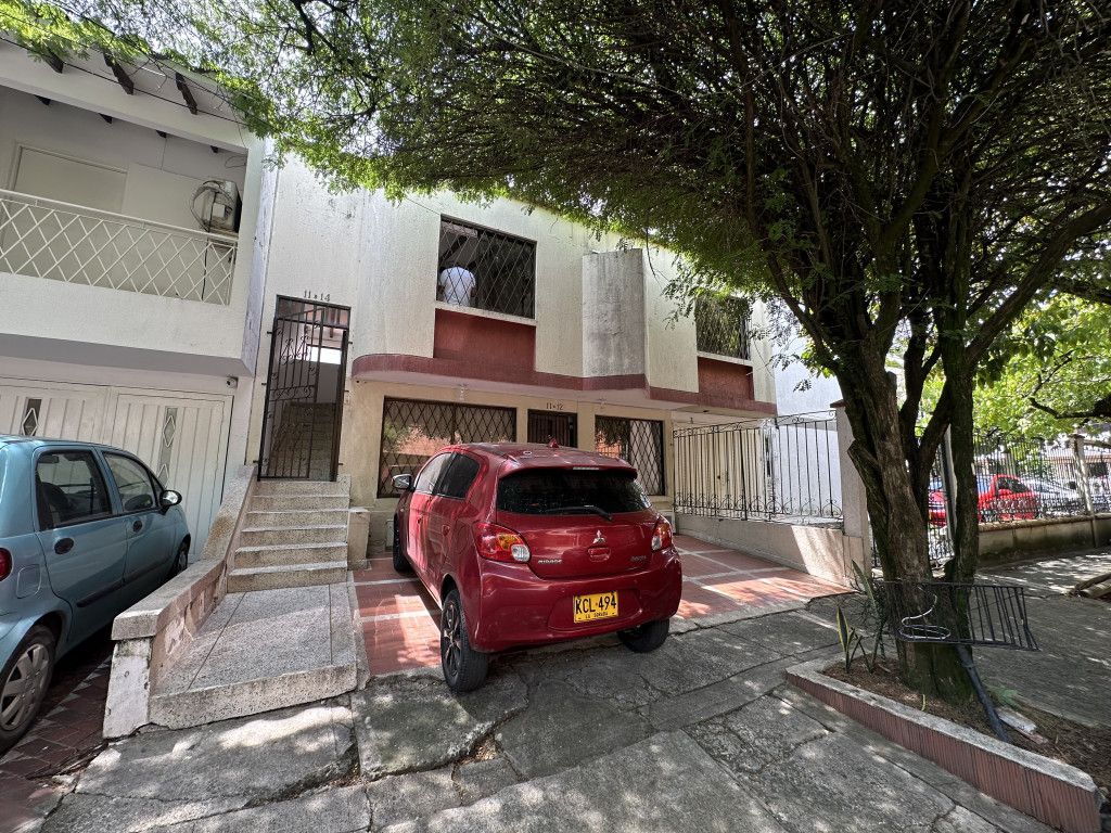 Apartamento en arriendo Valle Del Cauca Cali Santa Anita - La Selva 60 m2 Habitaciones 3 Baños 1 Garajes 1 Precio $1300000