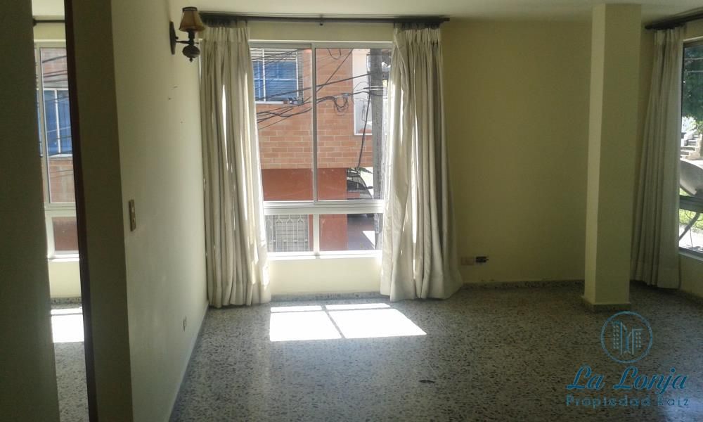 Local en arriendo Antioquia Bello La Cabaña 80 m2 Habitaciones 0 Baños 2 Garajes 1 Precio $2500000