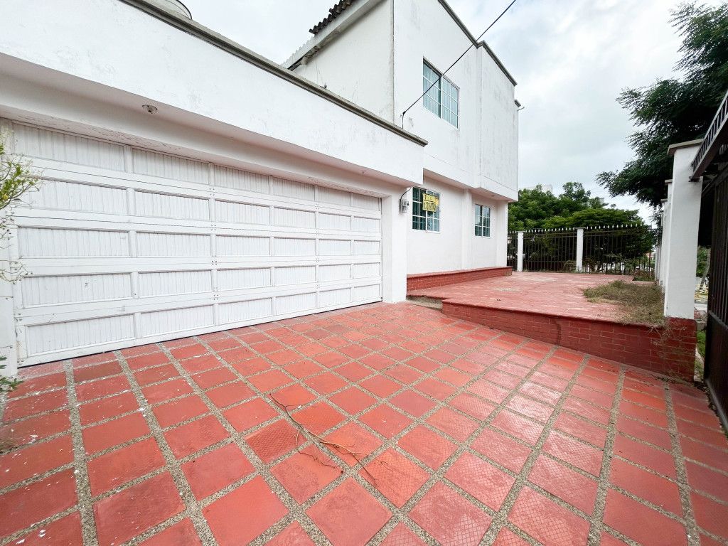 Casa en venta Atlántico Barranquilla El Tabor 270 m2 Habitaciones 4 Baños 3 Garajes 4 Precio $990000000