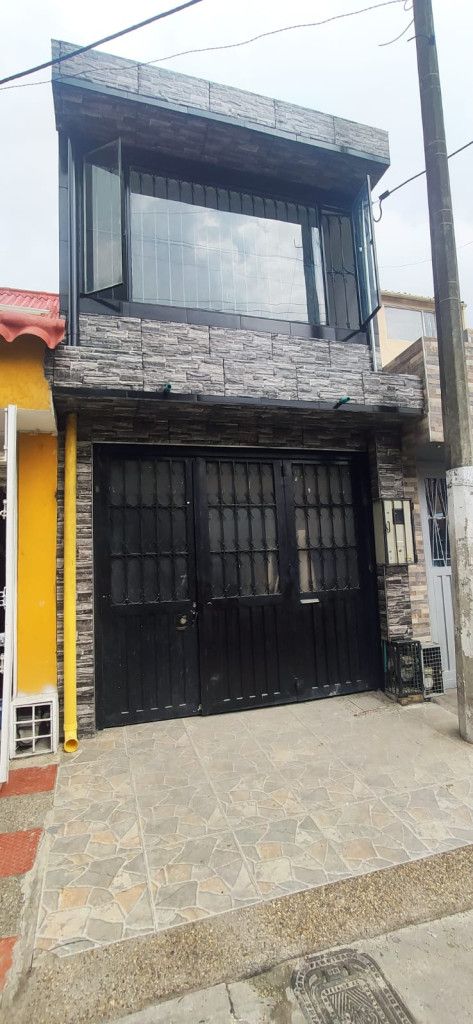 Casa en arriendo Cundinamarca Bogotá Madelena Iii Y Iv 70 m2 Habitaciones 3 Baños 1 Garajes 1 Precio $2400000