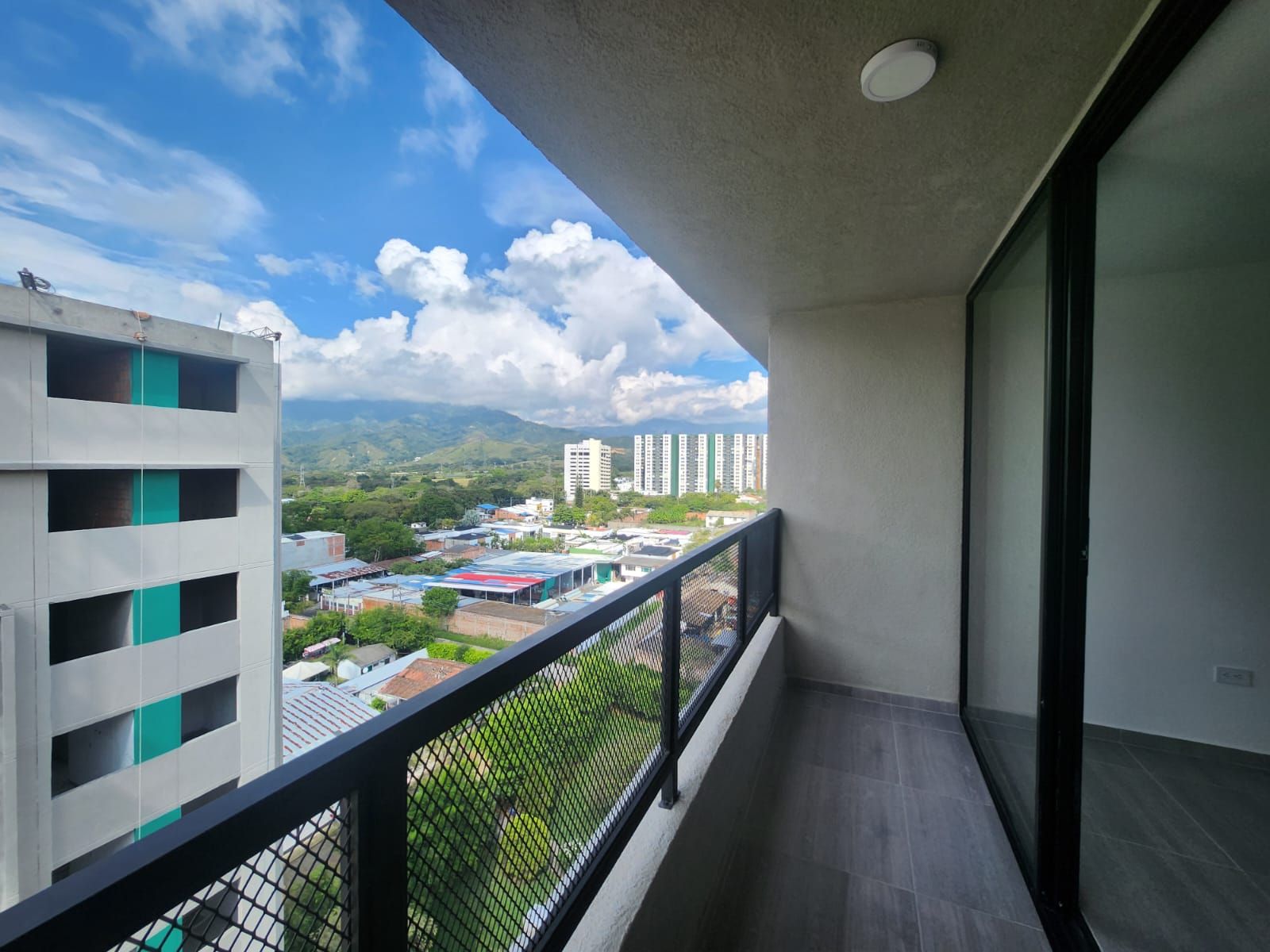 Apartamento en arriendo Tolima Ibagué Cr Tejares 54 m2 Habitaciones 3 Baños 2 Garajes 1 Precio $1570000