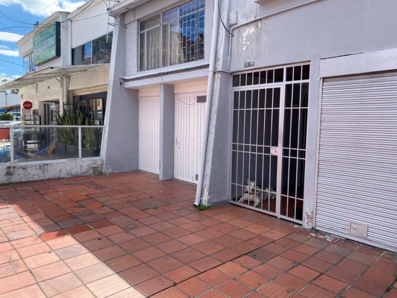 Casa en venta Cundinamarca Bogotá Florida Blanca 400 m2 Habitaciones 4 Baños 4 Garajes 3 Precio $3200000000