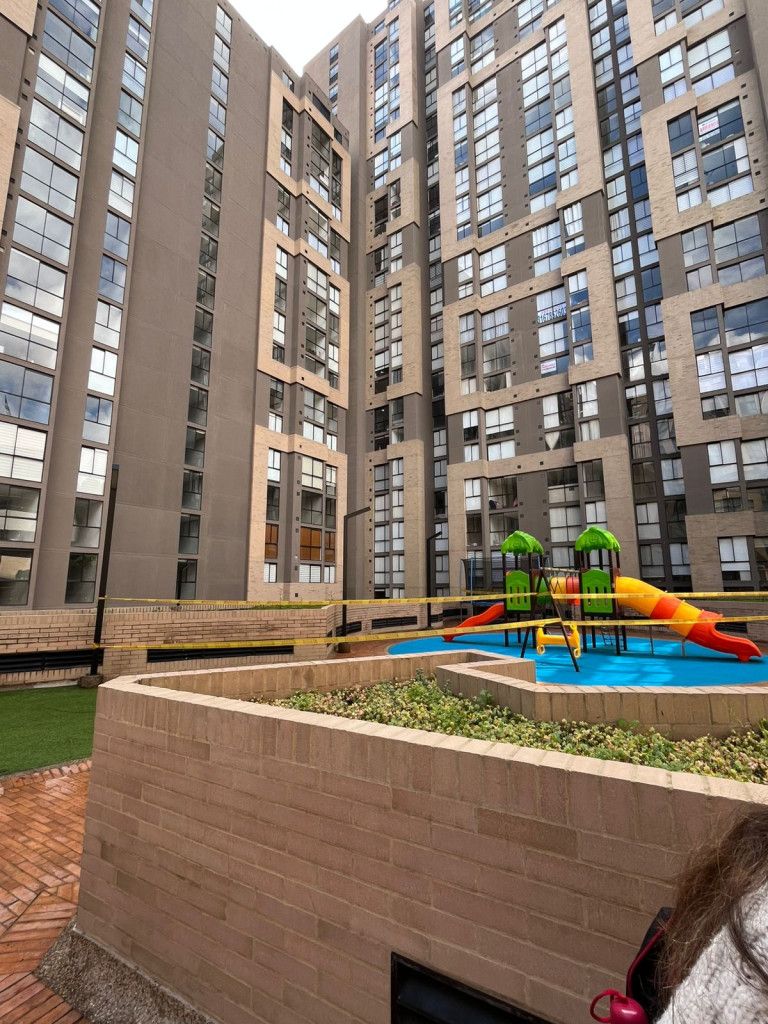 Apartamento en arriendo Cundinamarca Bogotá El Plan 49 m2 Habitaciones 2 Baños 2 Garajes 1 Precio $2800000