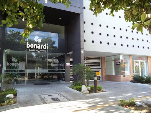 Local en arriendo Santander Bucaramanga Nuevo Soto Mayor 20 m2 Habitaciones 0 Baños 1 Garajes 0 Precio $2073000