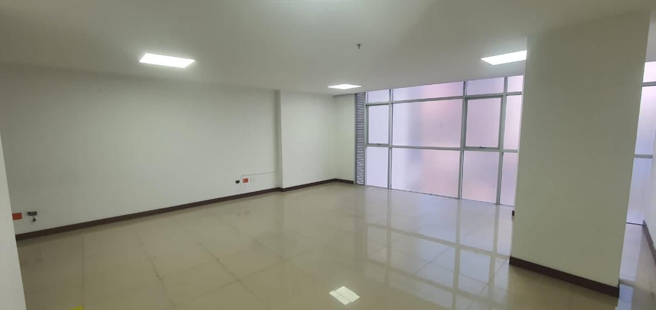 Consultorio en arriendo Risaralda Pereira La Julita 53 m2 Habitaciones 0 Baños 1 Garajes 0 Precio $3550000