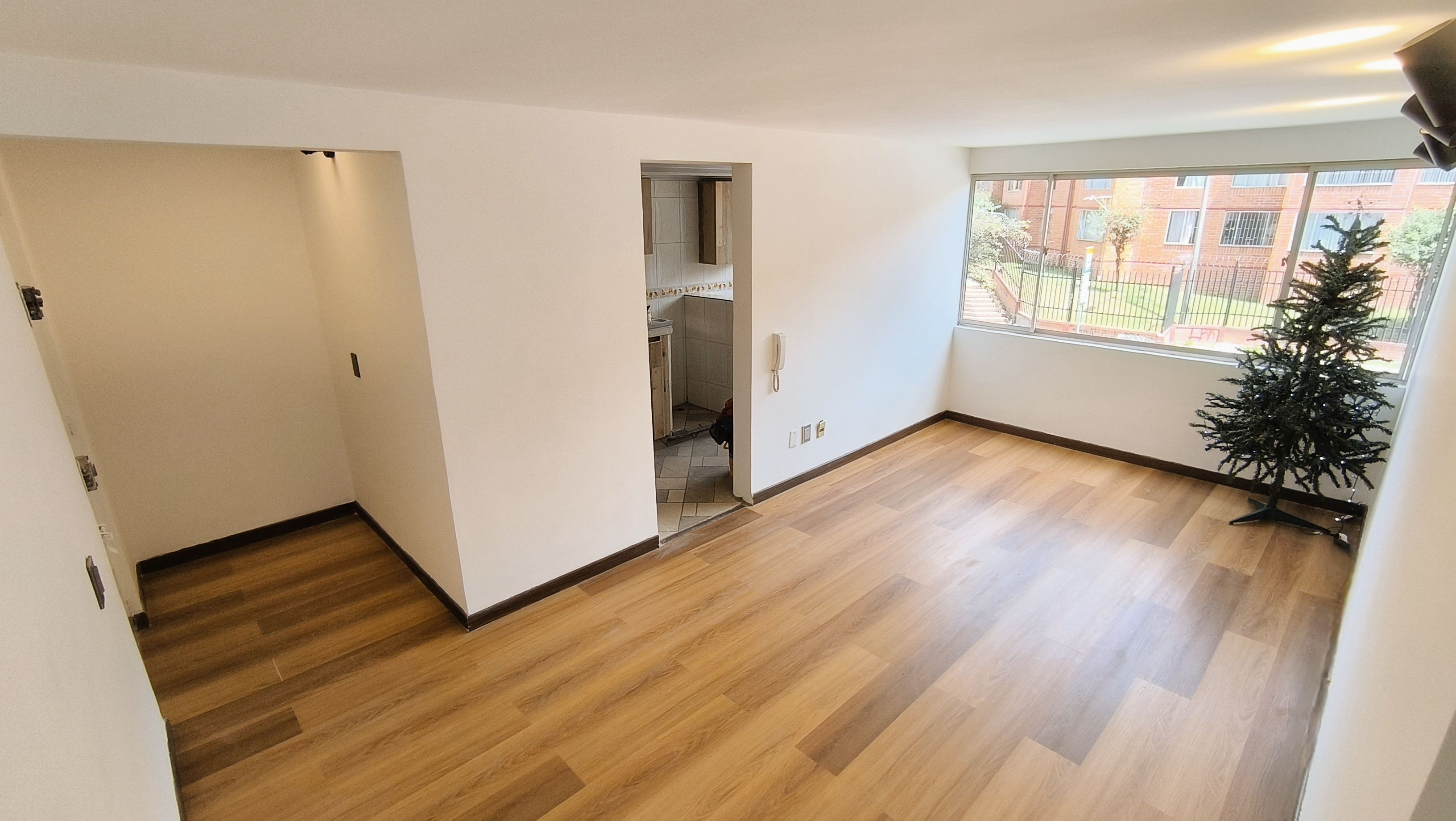 Apartamento en venta Cundinamarca Bogotá Cjr Caqueta 50 m2 Habitaciones 2 Baños 1 Garajes 0 Precio $250000000