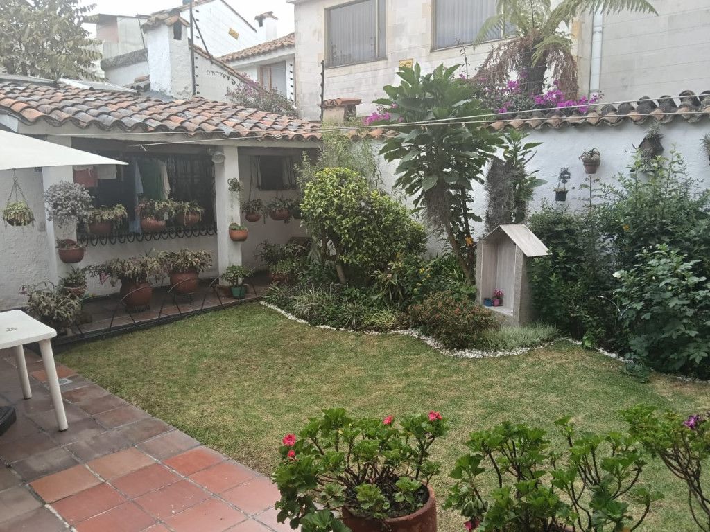 Casa en venta Cundinamarca Bogotá Niza Norte 309 m2 Habitaciones 5 Baños 4 Garajes 3 Precio $1298000000
