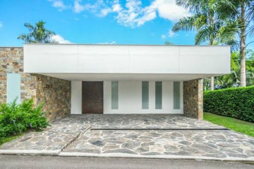 Casa en arriendo Risaralda Pereira Pereira 277 m2 Habitaciones 3 Baños 4 Garajes 2 Precio $7500000