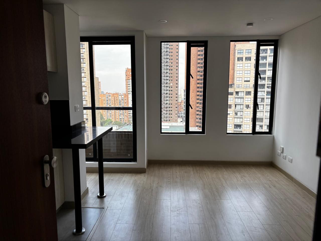 Apartamento en venta Cundinamarca Bogotá San Martin 64 m2 Habitaciones 2 Baños 2 Garajes 1 Precio $595000000