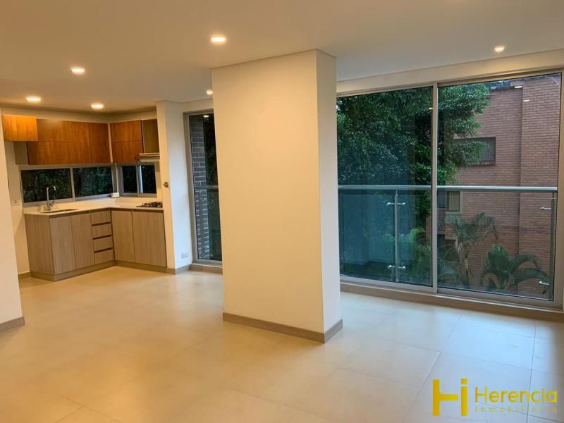 Apartamento en arriendo Antioquia Medellín Laureles 70 m2 Habitaciones 2 Baños 2 Garajes 1 Precio $2950000