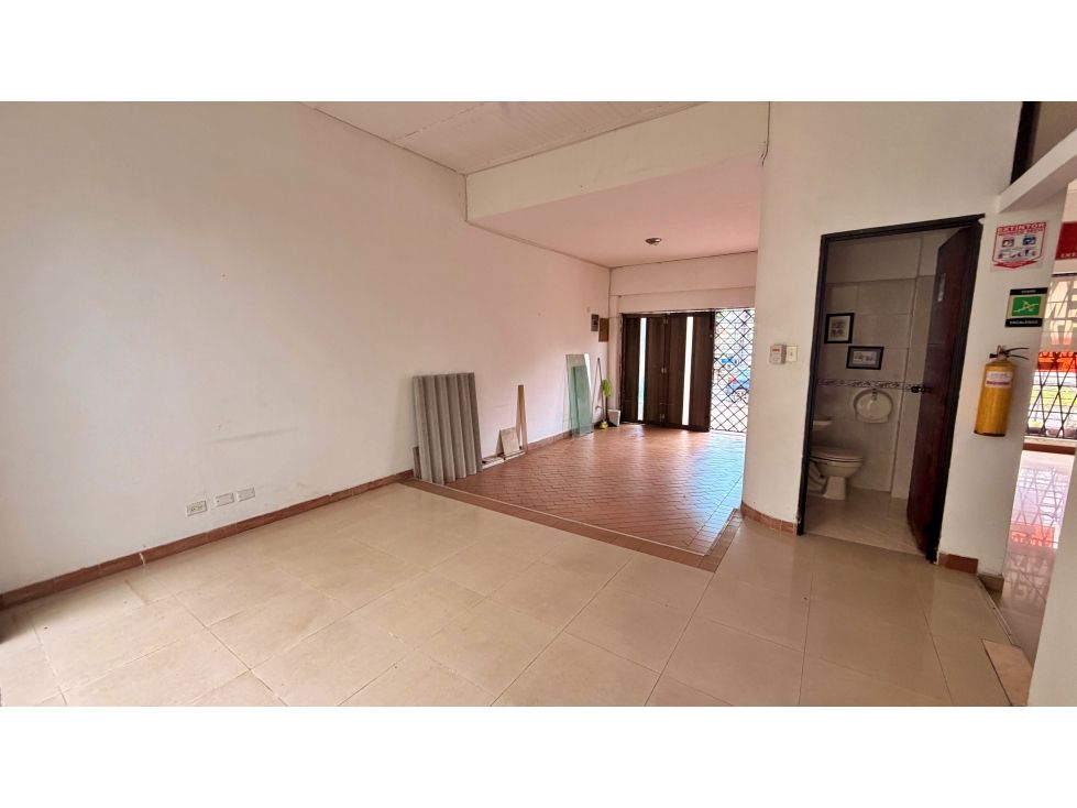 Casa en venta Valle Del Cauca Cali Cali 504 m2 Habitaciones 11 Baños 7 Garajes 3 Precio $900000000