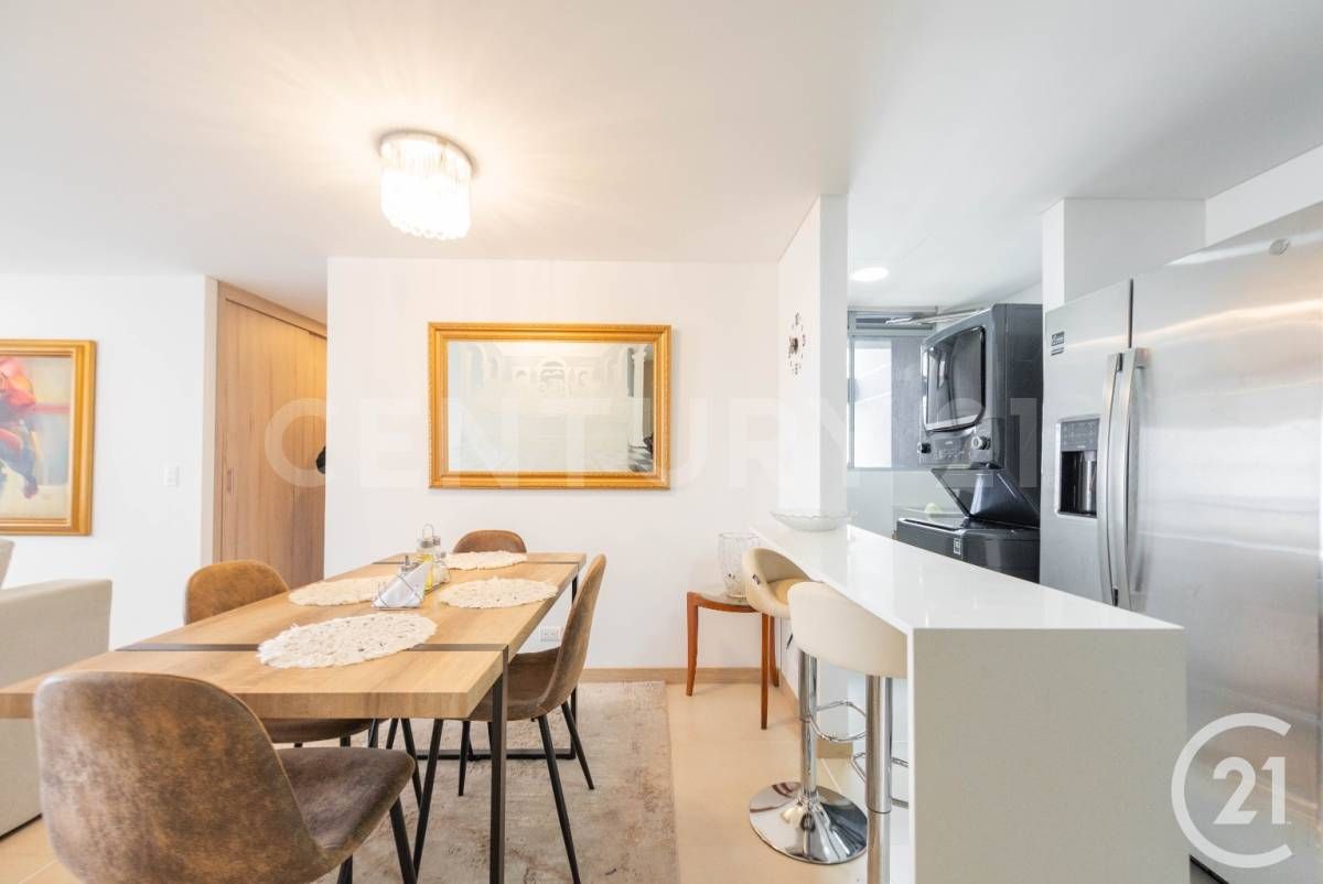 Apartamento en venta Antioquia Envigado San José 80 m2 Habitaciones 3 Baños 2 Garajes 2 Precio $760000000