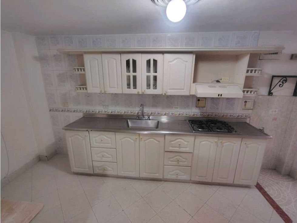 Casa en arriendo Antioquia Bello La Cabañita 110 m2 Habitaciones 3 Baños 2 Garajes 0 Precio $1800000