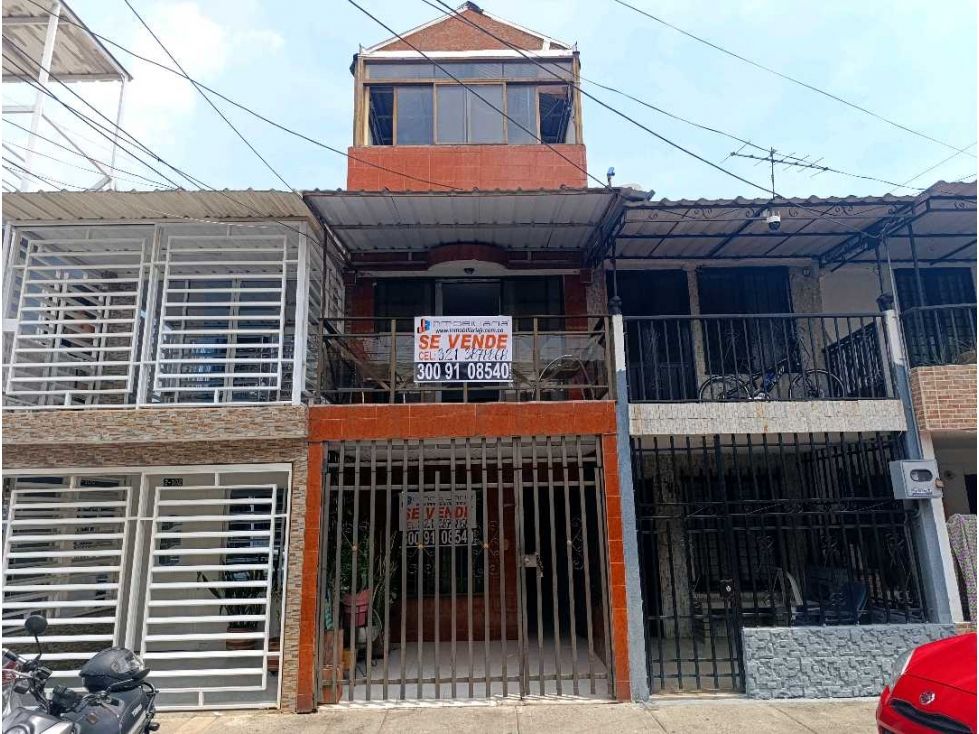 Casa en venta Valle Del Cauca Cali Brisas De Los Álamos 110 m2 Habitaciones 4 Baños 3 Garajes 0 Precio $230000000
