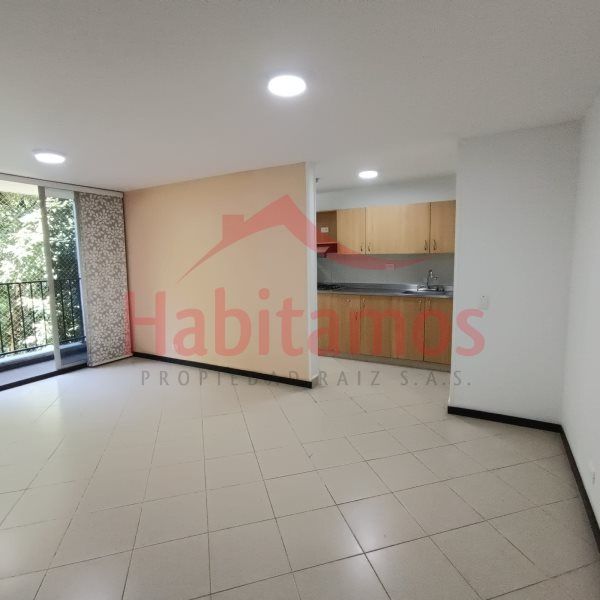Apartamento en arriendo Antioquia Envigado La Paz 80 m2 Habitaciones 3 Baños 2 Garajes 1 Precio $2500000