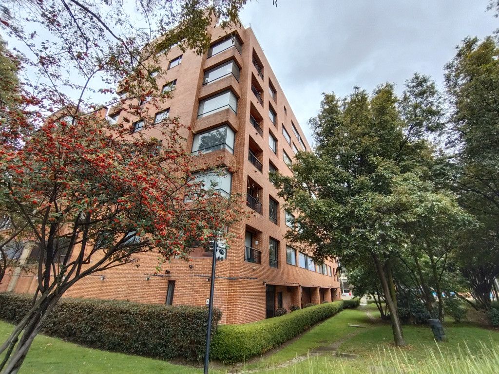 Apartamento en venta Cundinamarca Bogotá Chico Norte Et Iii 122 m2 Habitaciones 3 Baños 3 Garajes 2 Precio $990000000