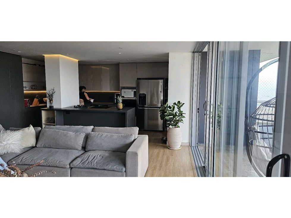 Apartamento en arriendo Antioquia Envigado El Esmeraldal 291 m2 Habitaciones 3 Baños 4 Garajes 2 Precio $20000000