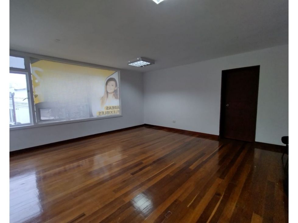 Oficina en arriendo Caldas Manizales Belen 28 m2 Habitaciones 0 Baños 1 Garajes 0 Precio $1679440