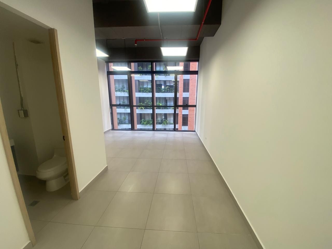 Oficina en venta Antioquia Medellín Altos Del Poblado 37 m2 Habitaciones 0 Baños 1 Garajes 1 Precio $500000000