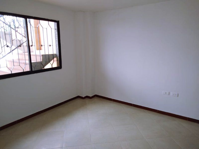 Apartamento en arriendo Antioquia Medellín Campo Valdes No1 70 m2 Habitaciones 3 Baños 2 Garajes 0 Precio $1500000