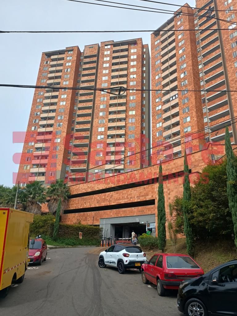 Apartamento en arriendo Antioquia Medellín La Macarena 45 m2 Habitaciones 3 Baños 1 Garajes 0 Precio $1450000