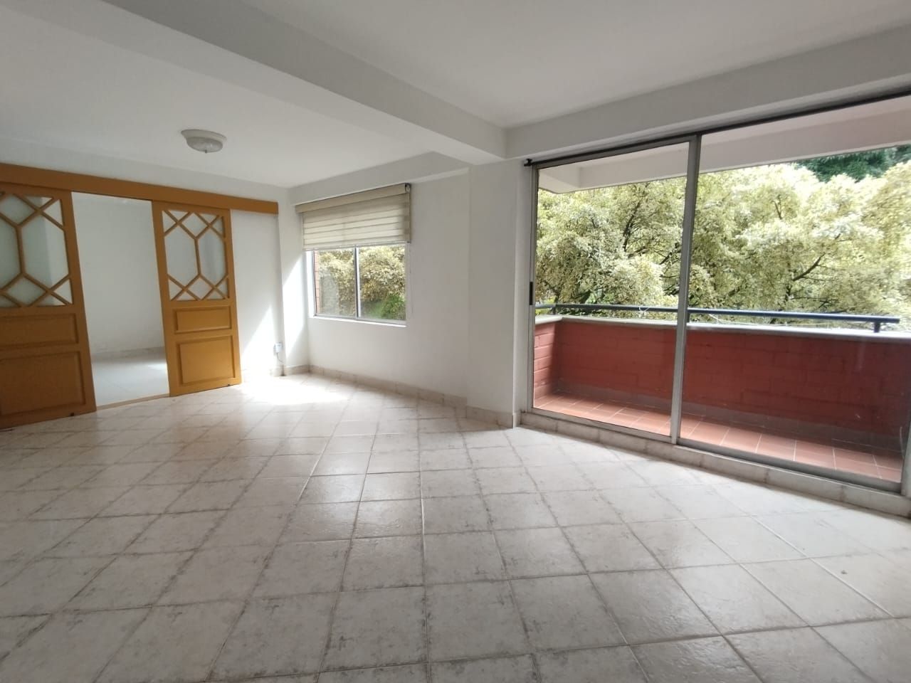 Apartamento en arriendo Antioquia Envigado Zúñiga 84 m2 Habitaciones 3 Baños 3 Garajes 1 Precio $3700000
