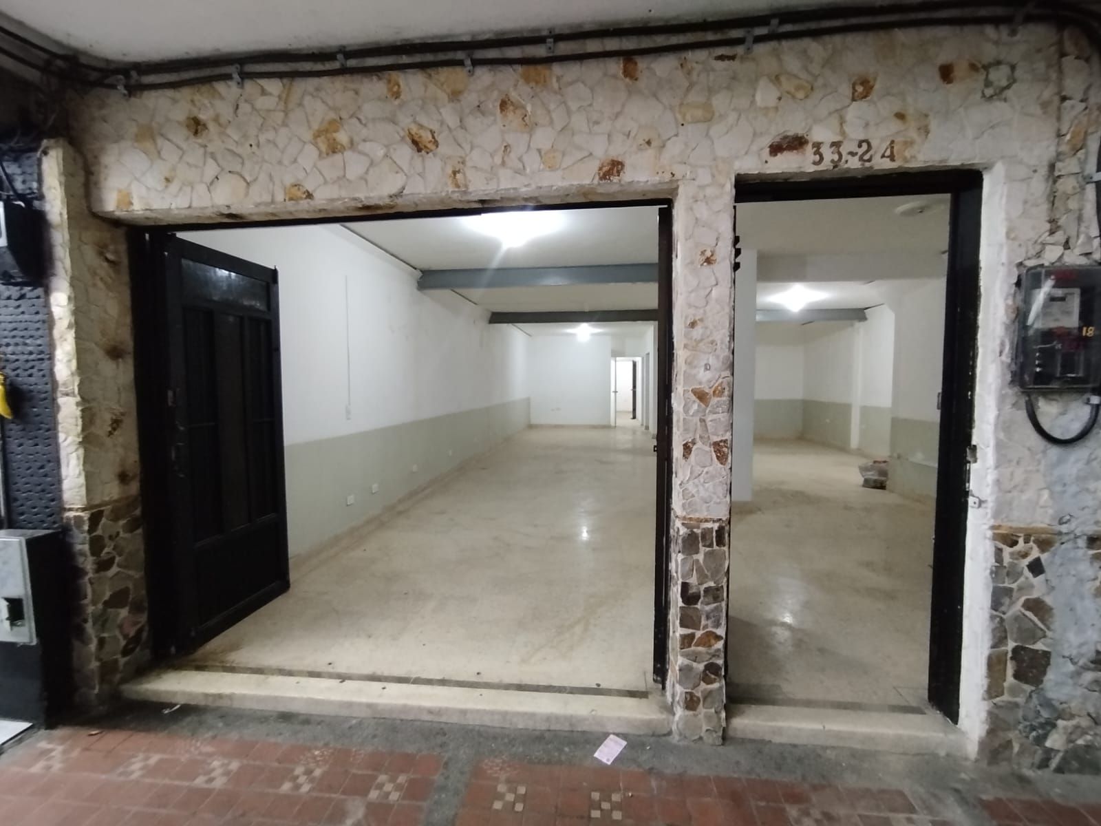 Local en arriendo Antioquia Bello San José Obrero 132 m2 Habitaciones 0 Baños 3 Garajes 0 Precio $7500000